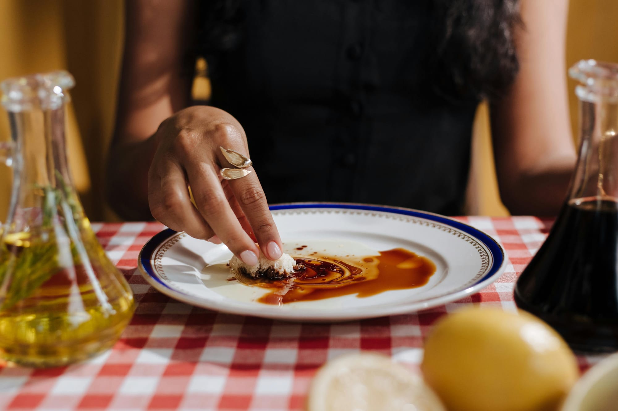 Enhance Store-Bought Gravy with Balsamic Vinegar for a Homemade Taste